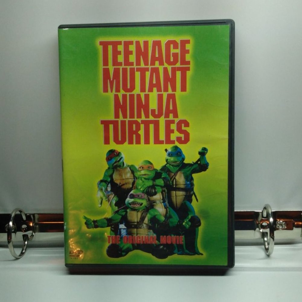 TEENAGE MUTANT NINJA TURTLES, the Original Movie (2002 DVD)